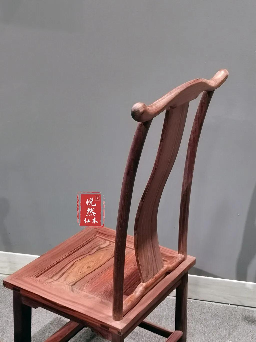 明式花枝餐台,1.2米的餐台图片