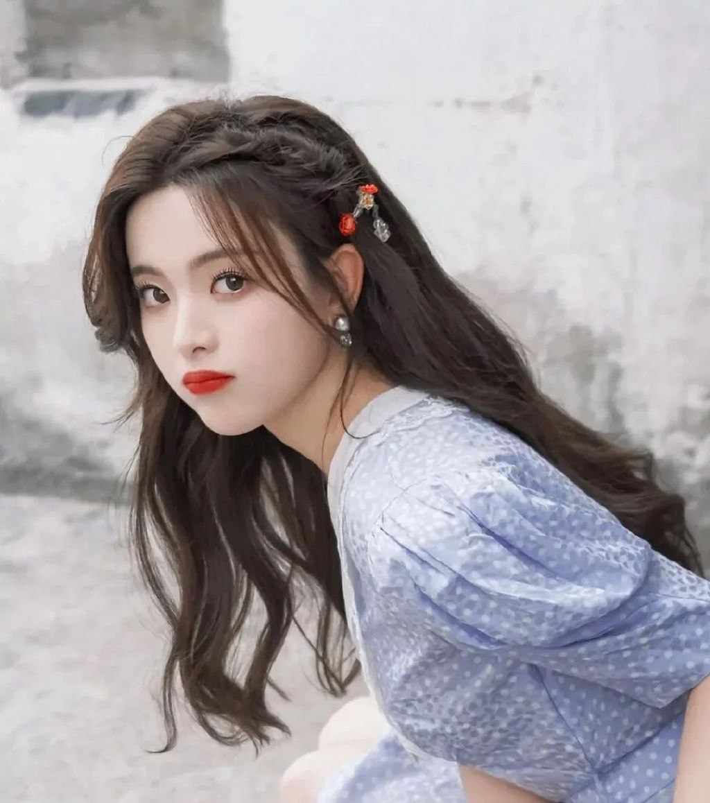 发色2022年最火发色上班族,男生低调上班族发色