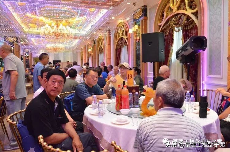 庆八一慰问退役老兵,庆八一老兵视频