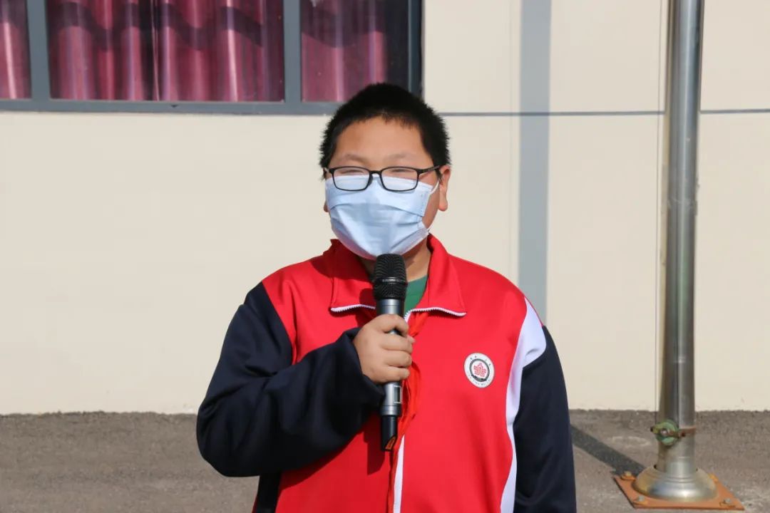 做文明学生主题升旗仪式美篇,美丽校园升旗仪式