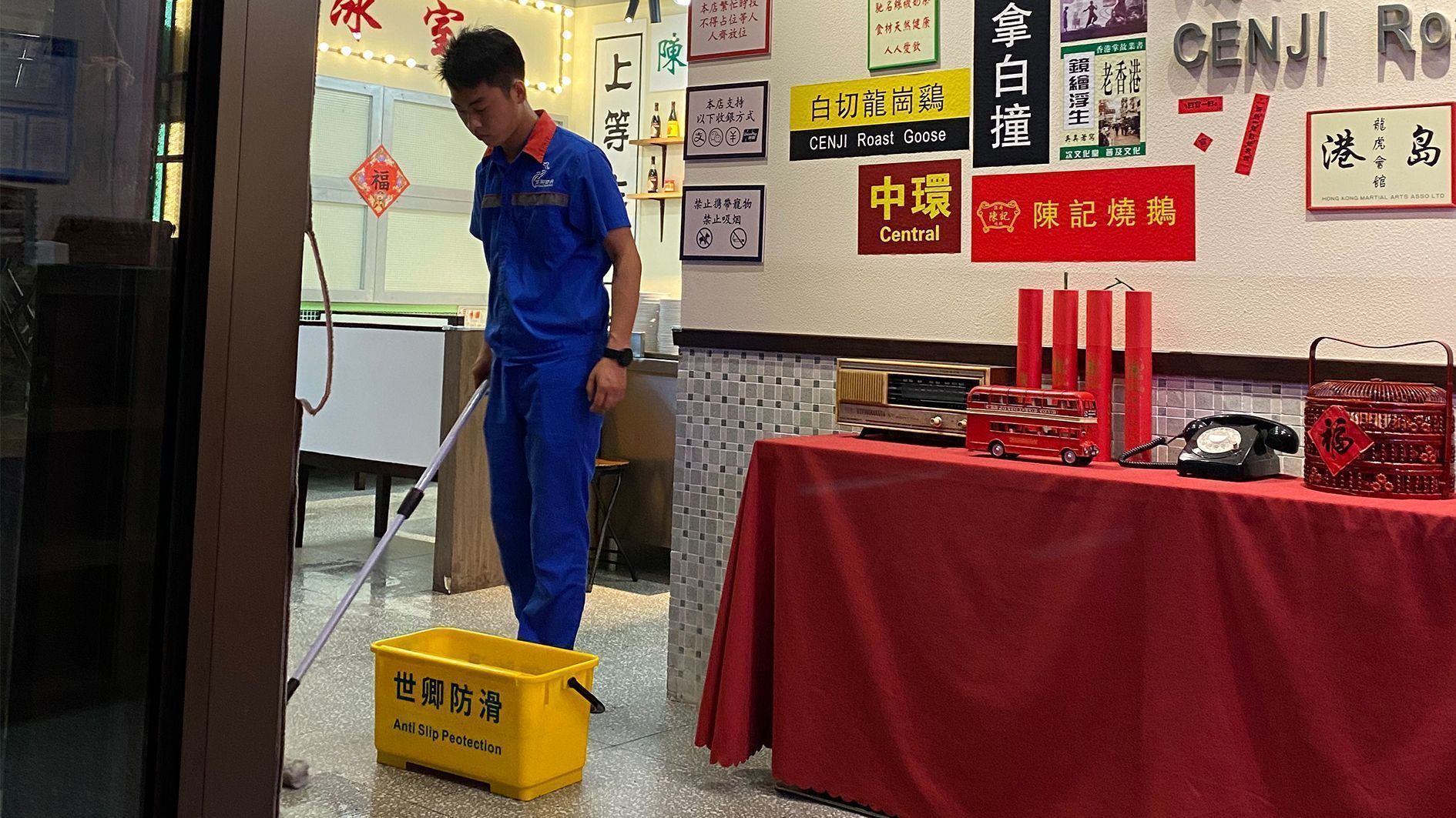 世卿地面防滑靠谱吗,世卿防滑剂专业解决地面湿滑难题