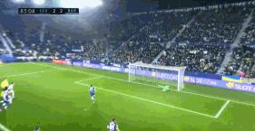 3-2，7连胜！欧冠豪门踢疯了，造64%控球+11射门，告别梅西依赖症