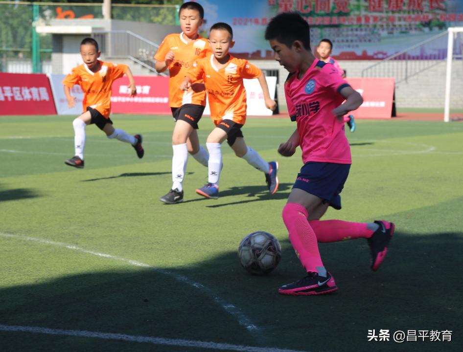 校园足球比赛踢出世界杯氛围,大学校园世界杯期间的足球文化