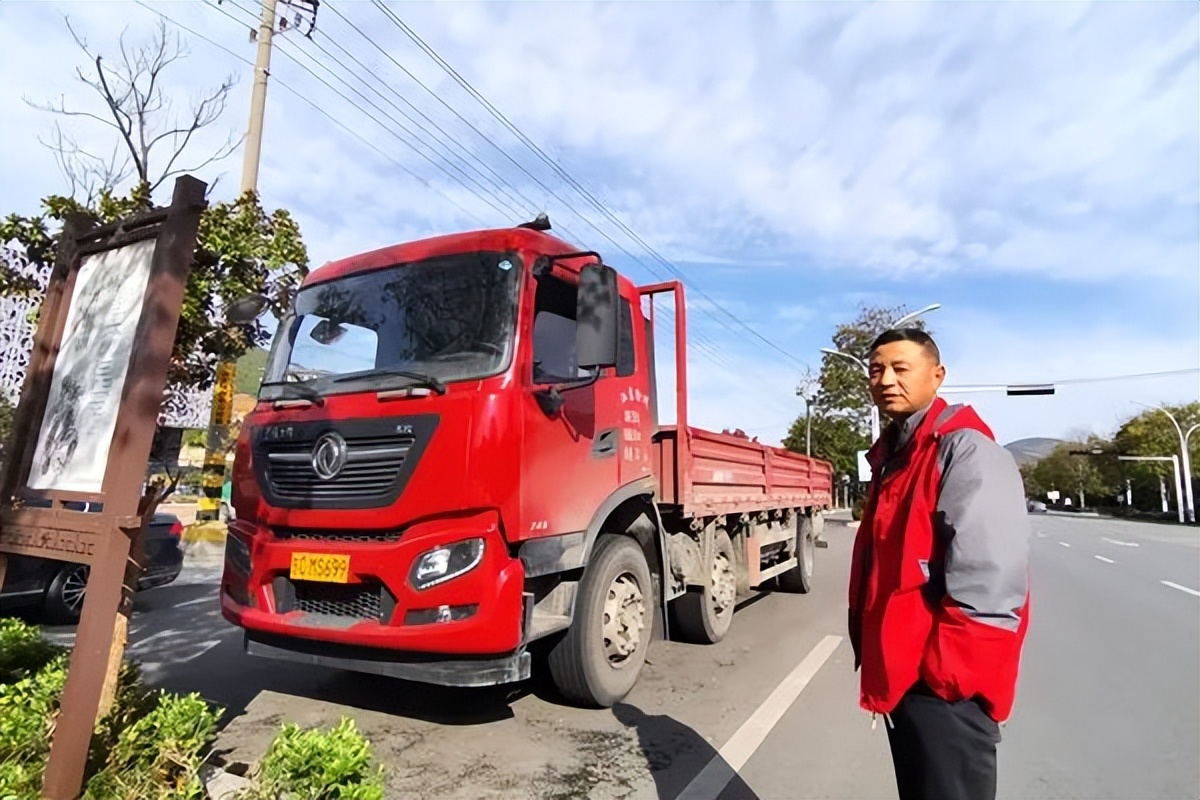 一次暖心的救援服务，让陈季坤从此认准了东风天锦|卡车之友网