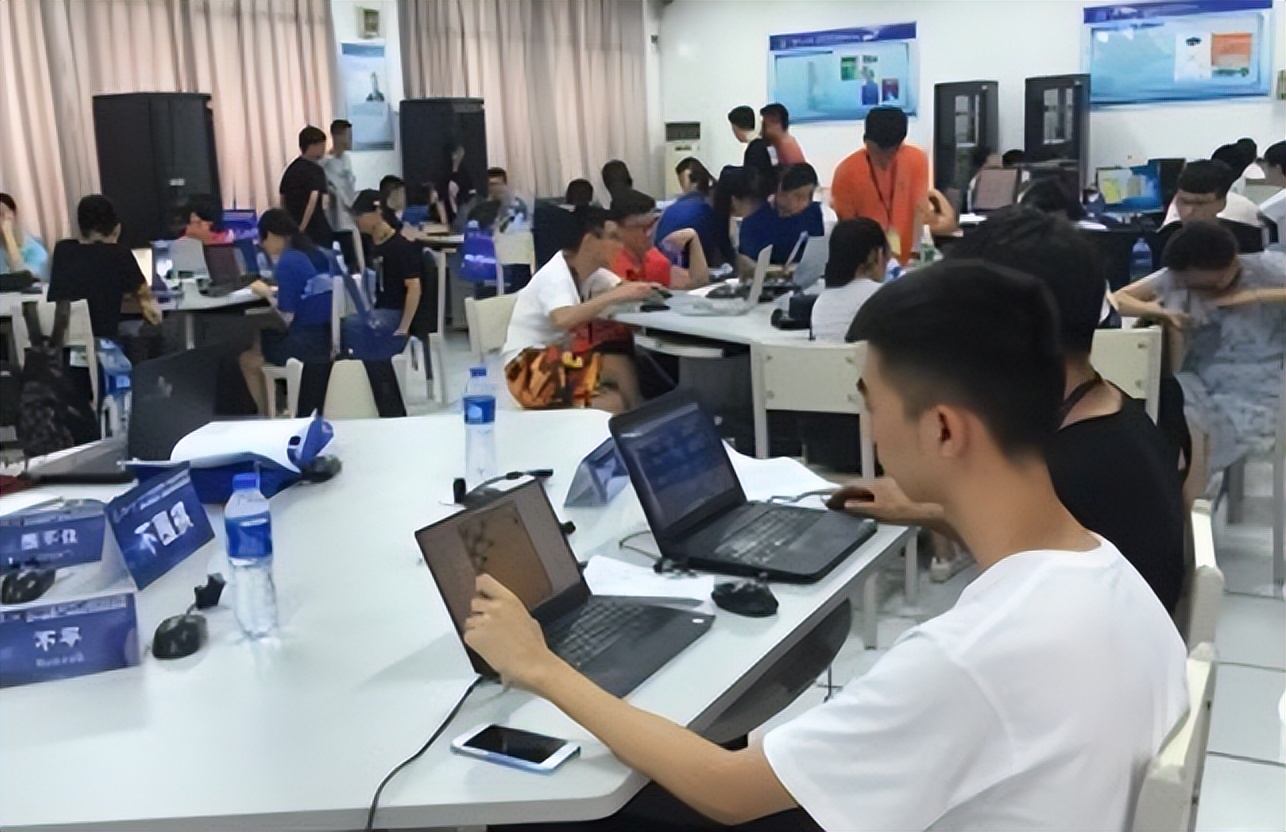 2023高考清华大学最冷门专业,2023年高考生最适合报的专业