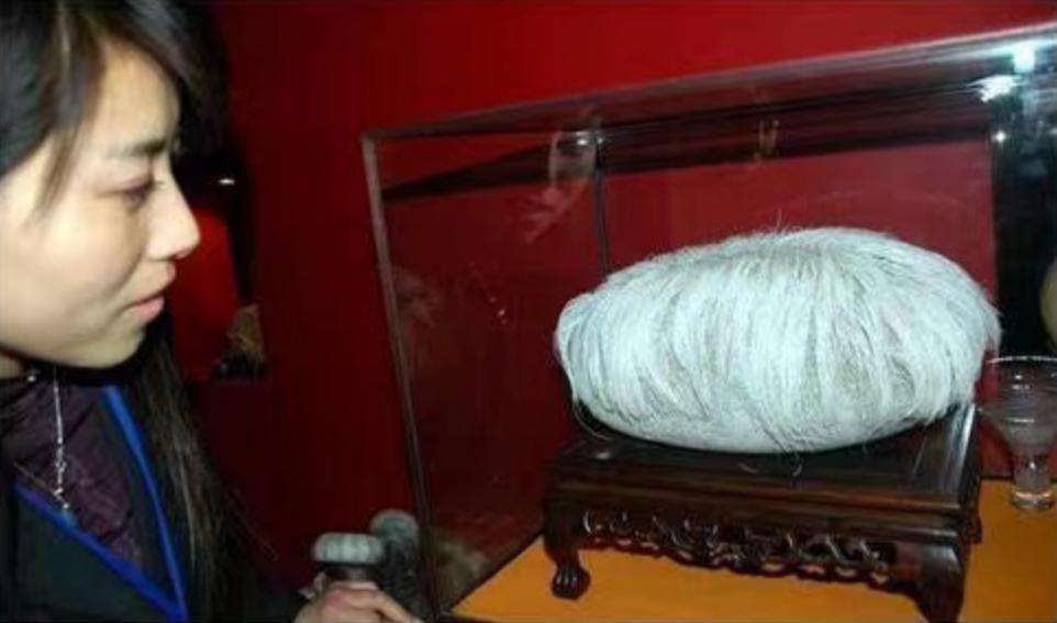 辽宁男人用18万买下了奇石,小伙花3万买的石头竟是价值千万