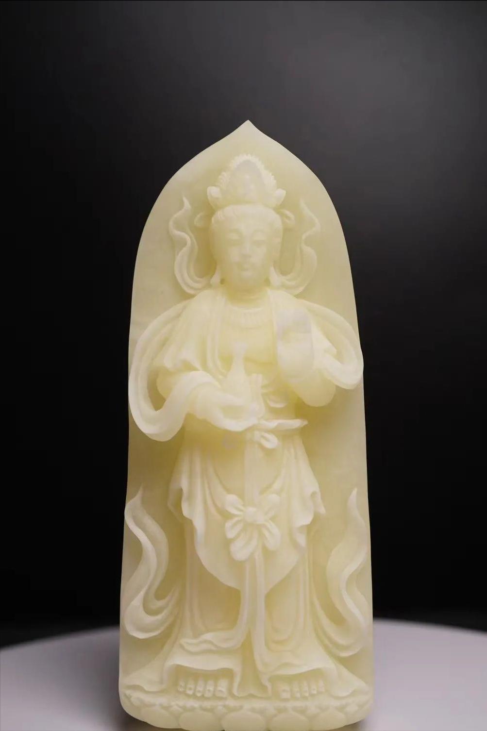 好料都到哪儿去了？琥珀蜜蜡什么时候入手最划算？