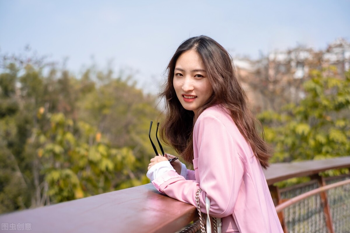 老公过度抠门，正常生活处处受限怎么办？两个妙招支给您