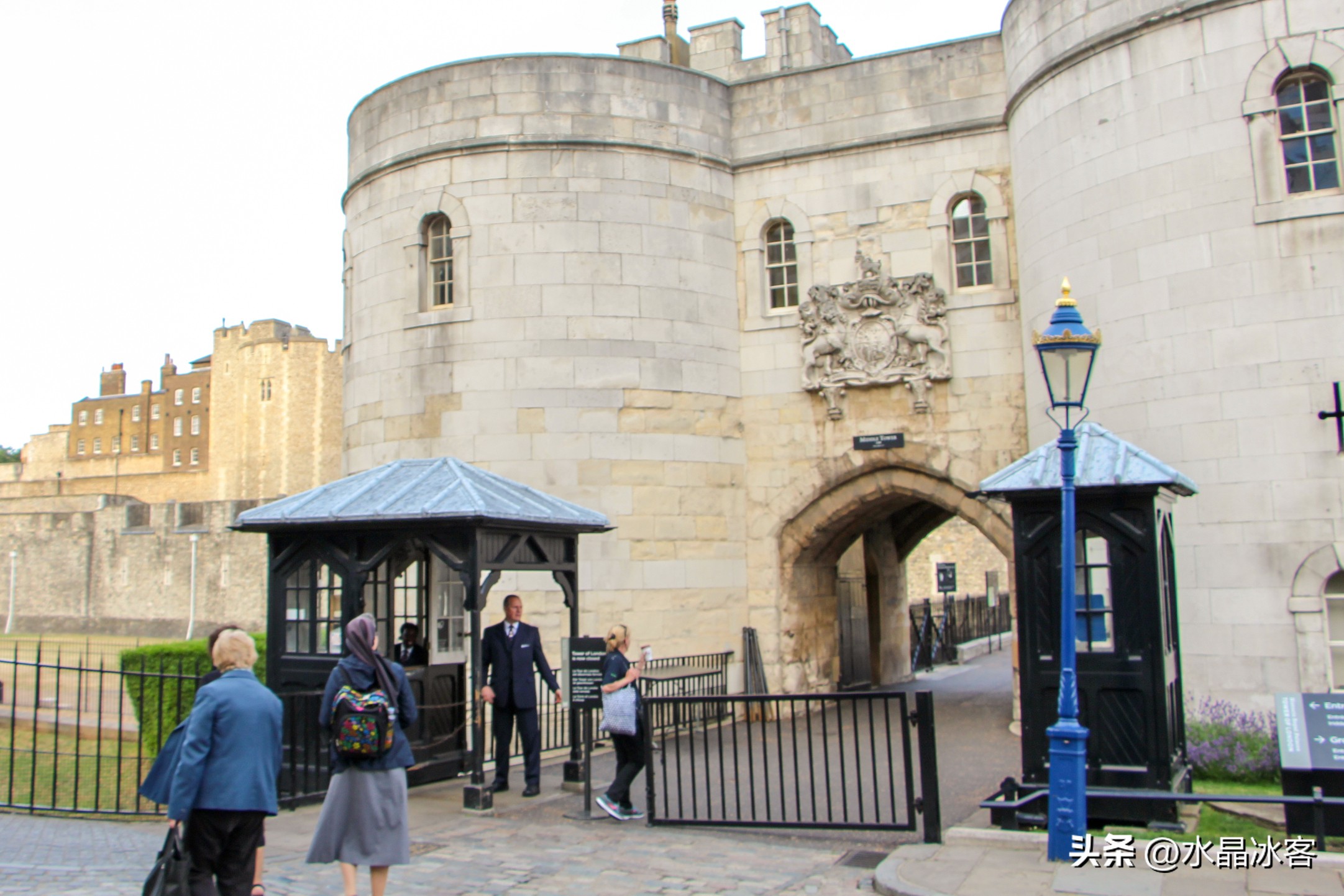 英国伦敦塔桥,英国行购物