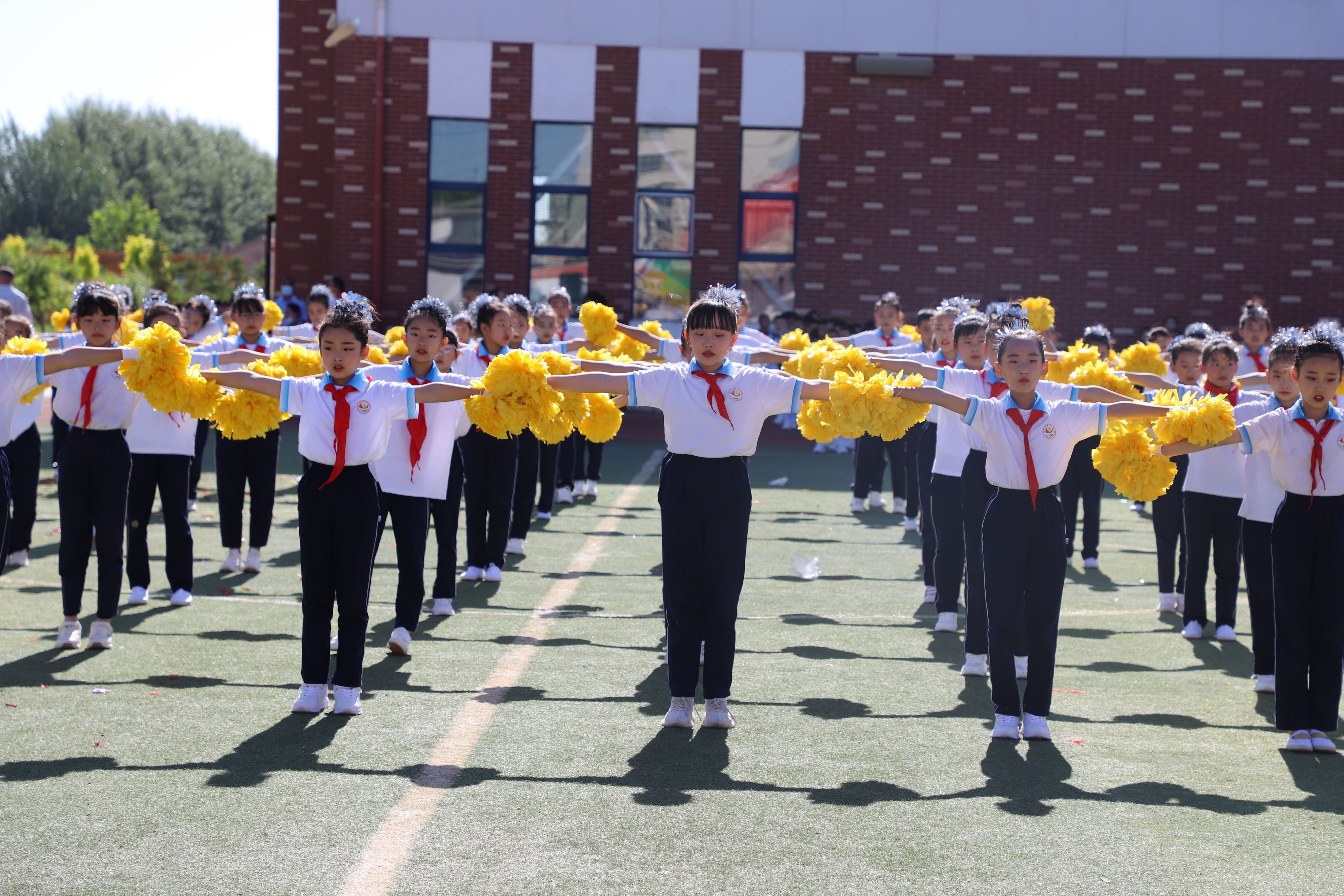 喜迎二十大争做好队员六一直播,内蒙古喜迎二十大共筑强军梦