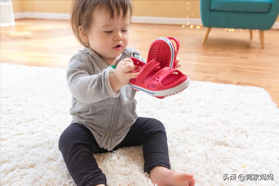 宝宝一周岁穿什么鞋对脚好,四季如何给宝宝选合适的鞋