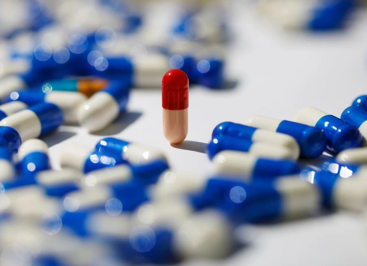 美国超100种药物供应短缺,美国医用物资告急