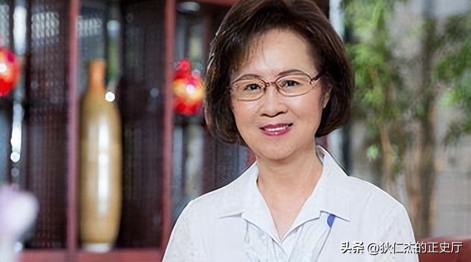 可云徐露和老公合影,可云徐璐当红