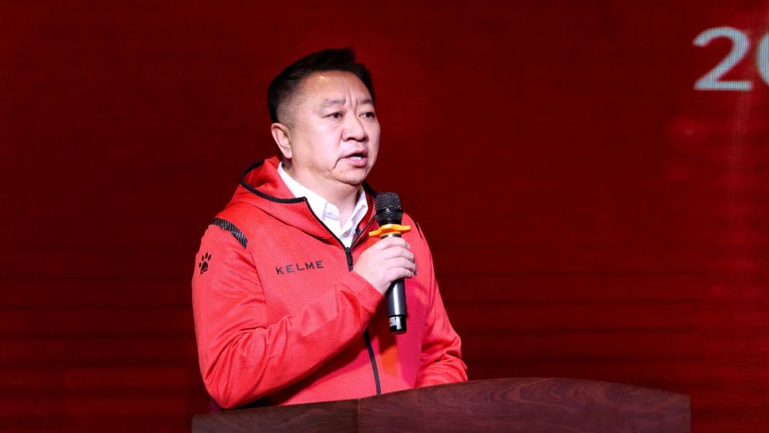 表彰先进鼓干劲砥砺奋进谱新篇,表彰先进激励前进斗志