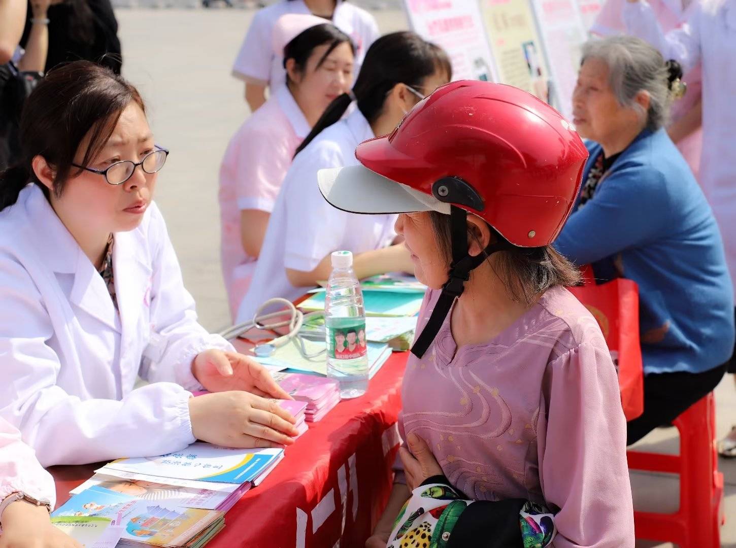 带您走进2020全民营养周活动现场,全民营养日宣传活动