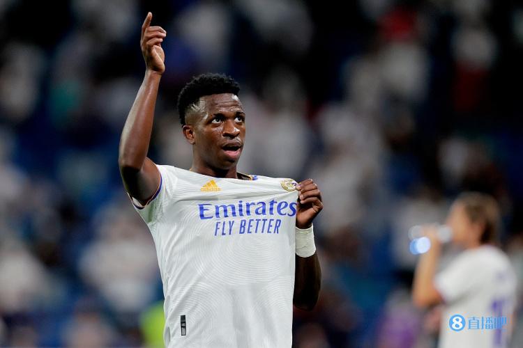 欧冠21-22赛季巴黎vs皇马,巴黎vs皇马皇马进攻