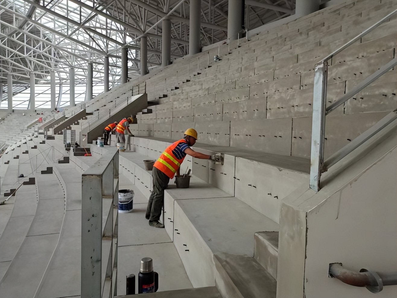 重庆龙兴足球场建设进展,两江新区龙兴足球场全国排名