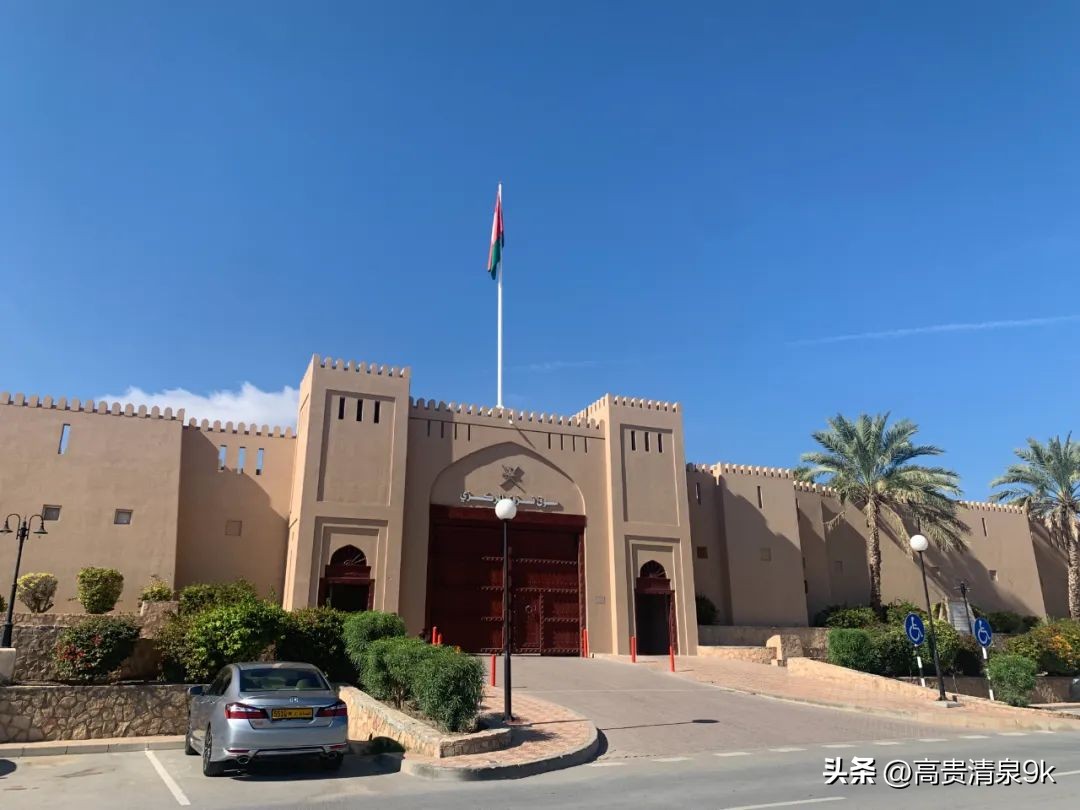 旅行盘点全球最奢侈最冒险的旅行,自驾环游世界最穷的国家