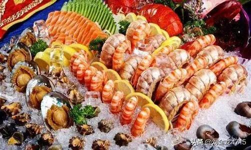 天津巨贪敛财超3亿元，每天睡在铺满现金的床上，被民众举报66次