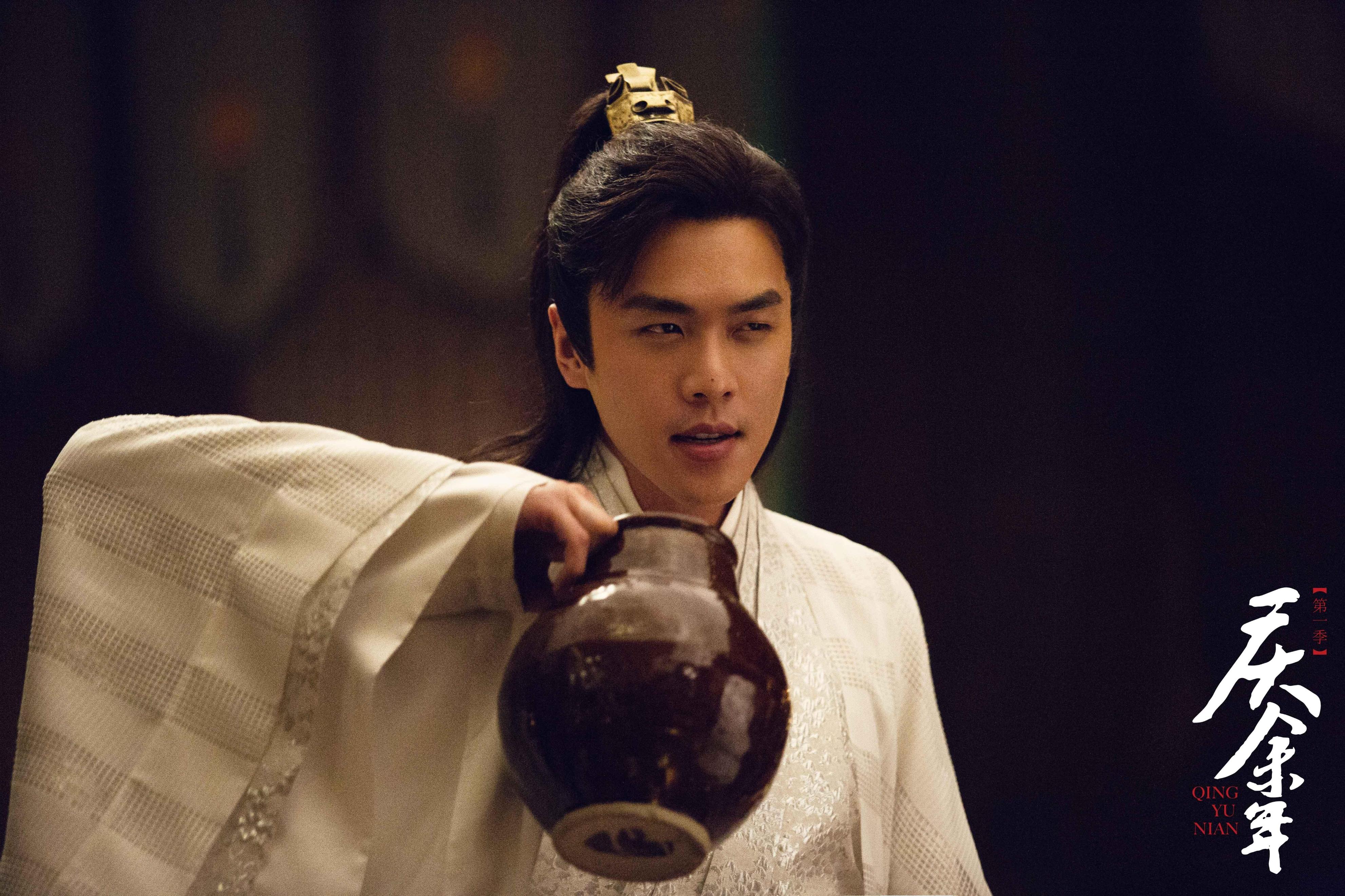 古代男子为什么有的束发有的披发,披头散发古装剧古人真正发型