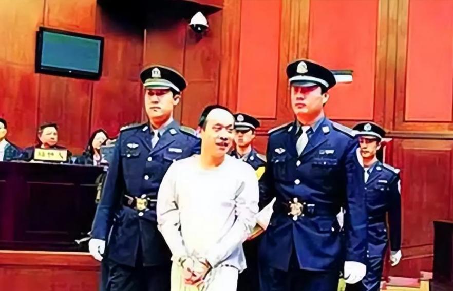 京城悍匪王立华犯罪全过程,王立华枪决前哭着忏悔