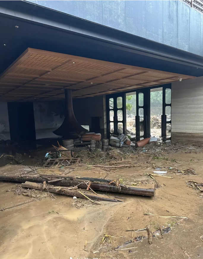 被雨水冲走北京顶奢酒店,顶级奢华酒店被暴雨冲垮