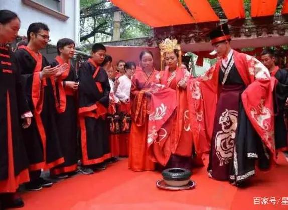 江津的地方风俗与民间礼仪有哪些,江津风俗由来简介