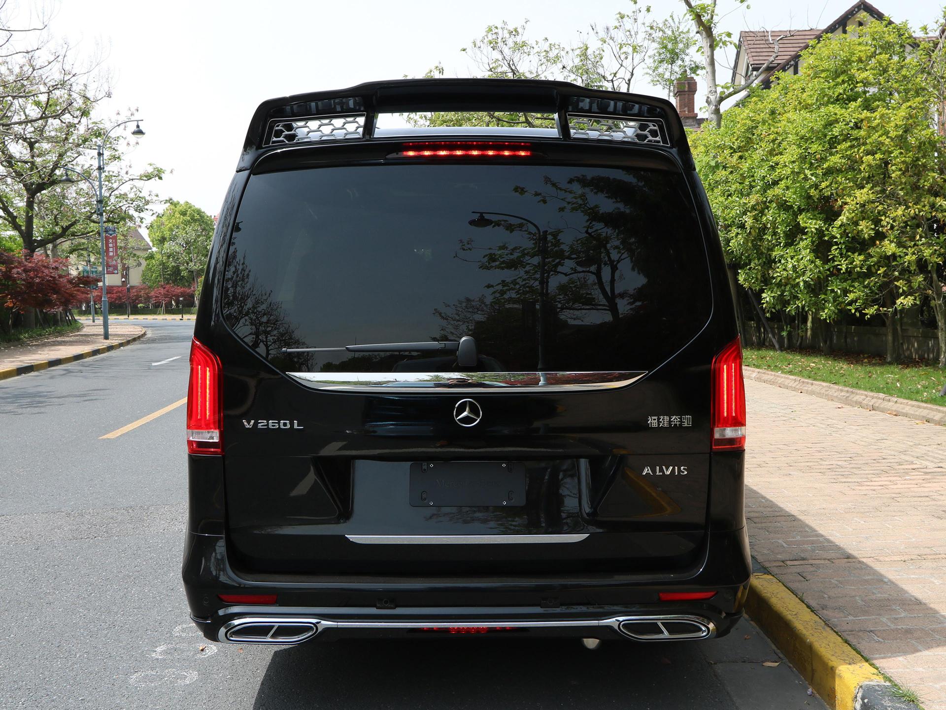 雅升2019款商务车,艾维士梵登h7商务车