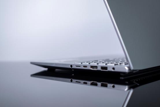 华硕无畏pro15锐龙版属于i5还是i7,华硕无畏pro15锐龙版和小新pro16