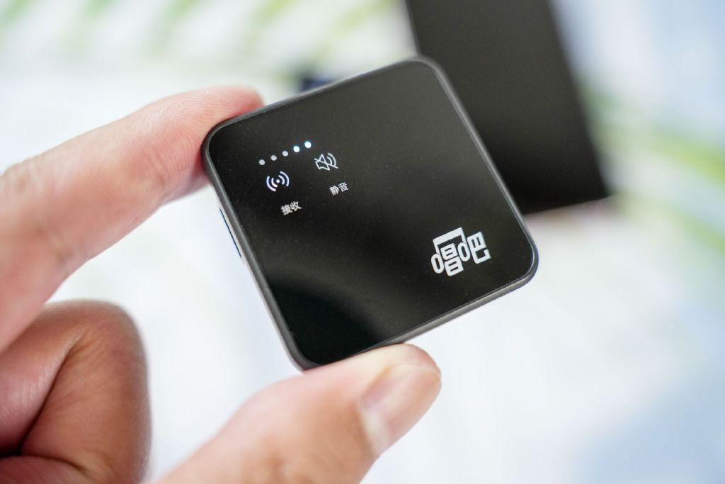 唱吧v6无线领夹麦克风直播唱歌,唱吧领夹麦v6介绍