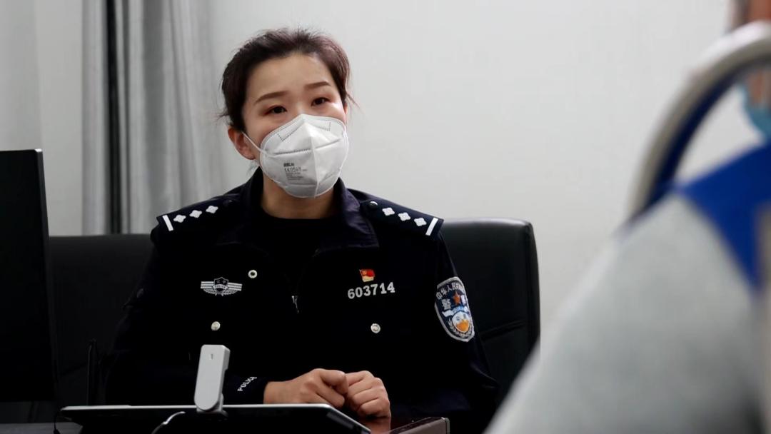 *云陈**颖:高墙内的“特殊园丁”