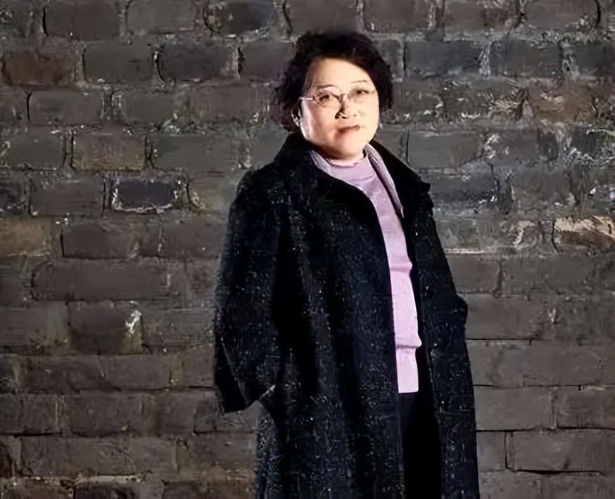 你一定要知道的24个基本性知识点,“性教育”书单和电影收藏起来