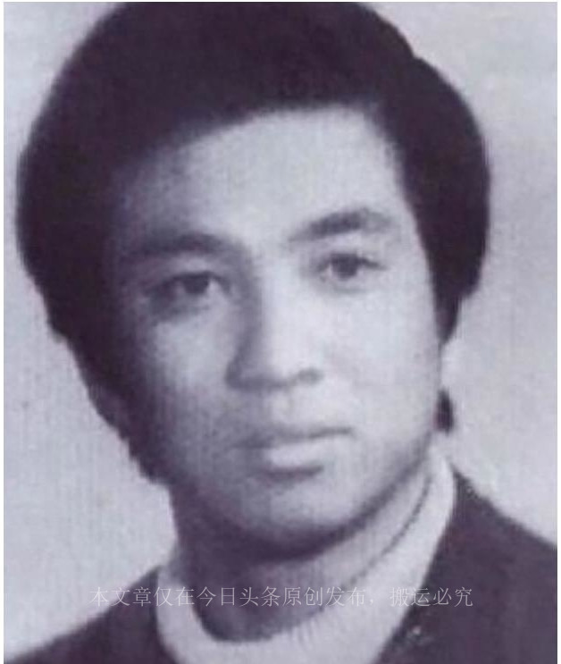 成名后抛弃妻子二婚至今未育,成名之后抛弃妻子女儿