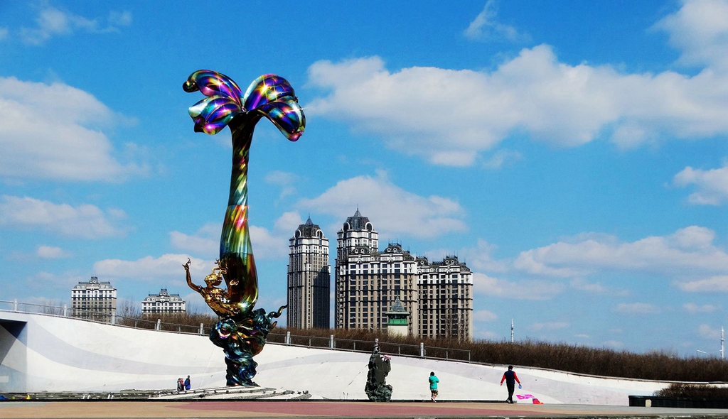 顾乡屯遗址,顾乡屯火车站