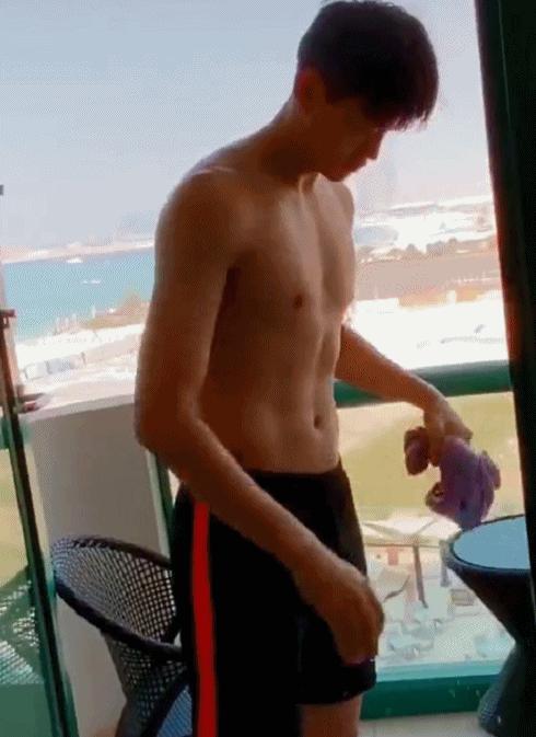 身高187体育生的腹肌照片,192cm腹肌