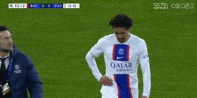 拜仁2比0巴黎梅西表现,欧冠巴黎对阵拜仁梅西突破被放倒