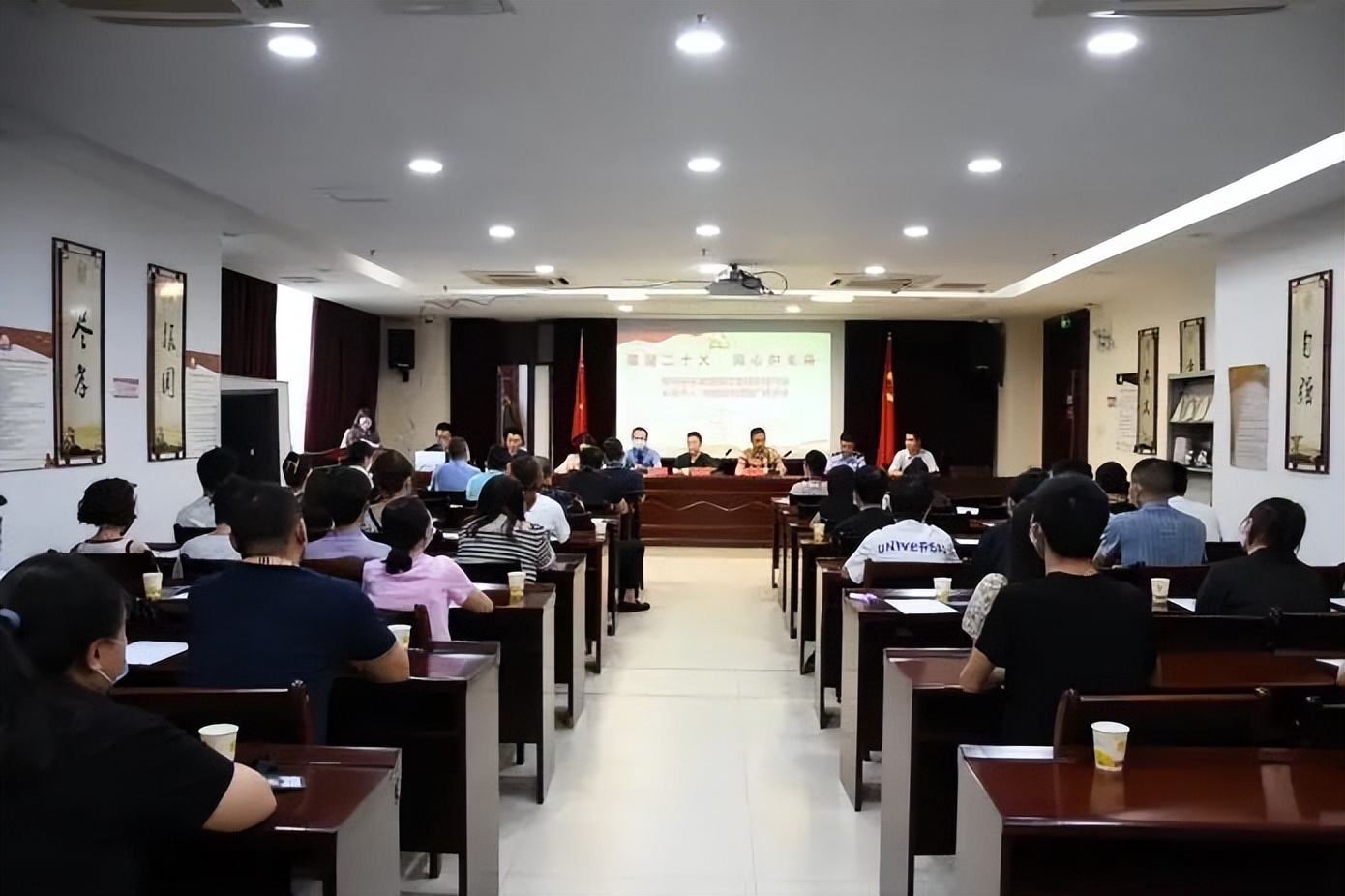 南明镇视频,南明区乡镇