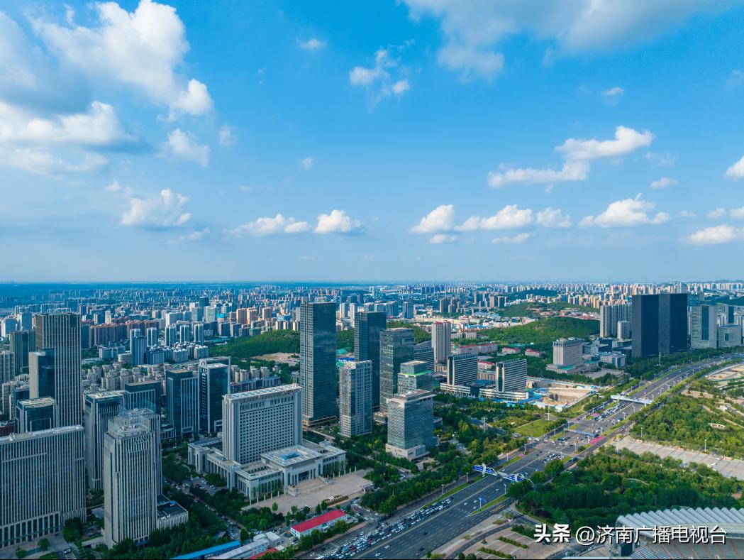 趵突泉夫妇录澄清视频,趵突泉夫妇主持嘴瓢原视频