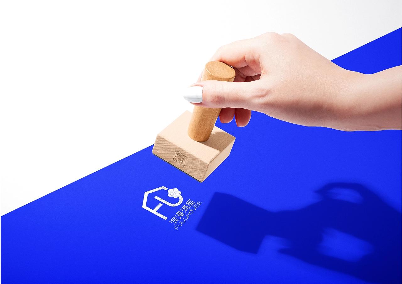 花店logo设计案例欣赏,一间花店logo设计理念