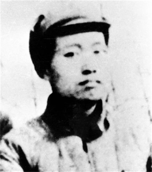 遵义会议时讽刺毛主席不会打仗的凯丰，他最终的结局如何？