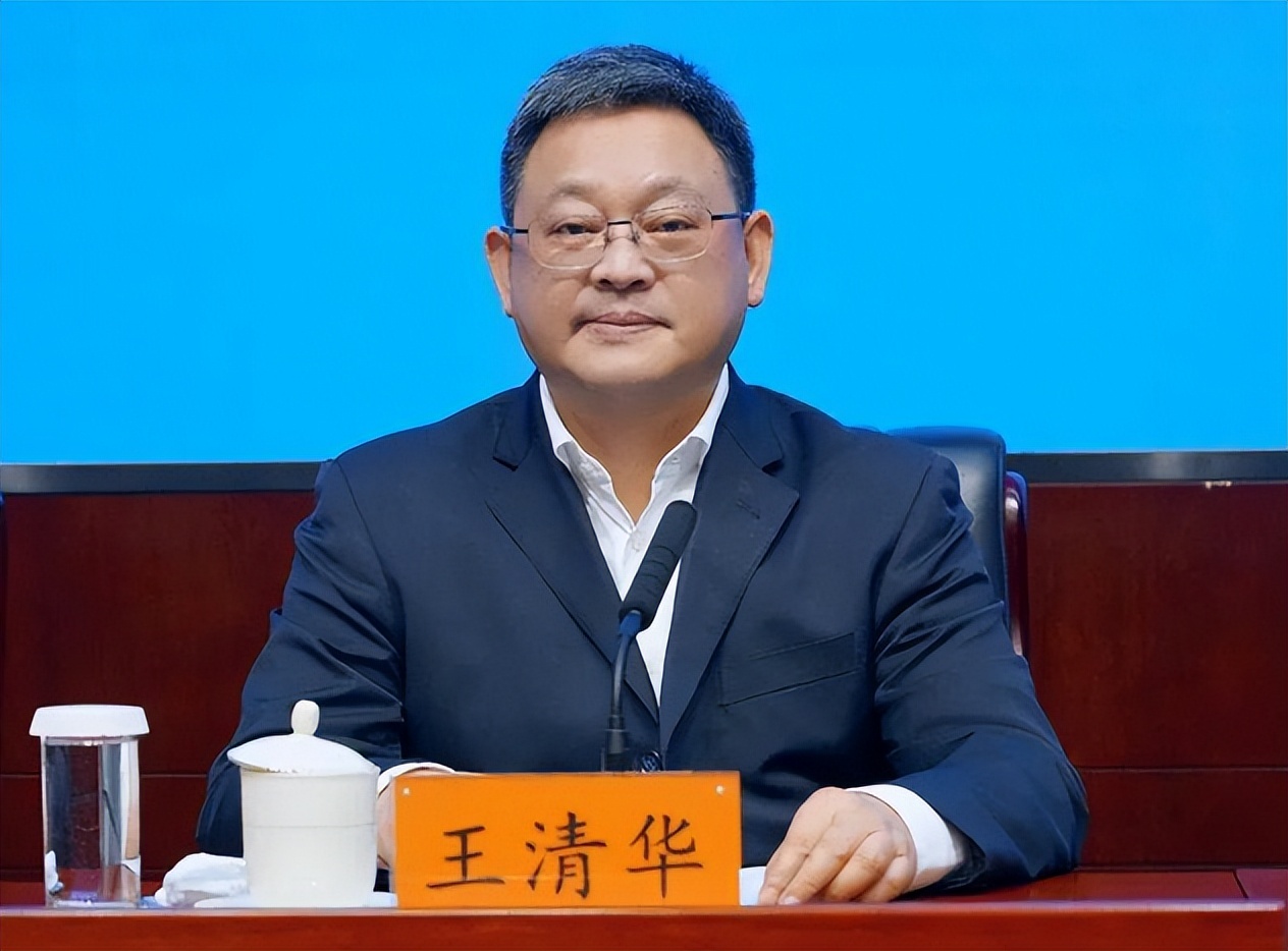 郑州发告诫函/郑州地铁12号线年底通车运营/今天河南高考各考点进行模拟演练/郑州交警发出倡议