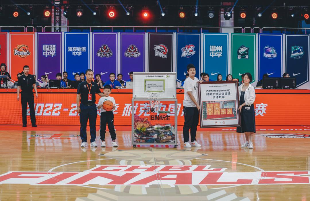 我们现在做了什么才会有未来,我们现在能做的就是努力