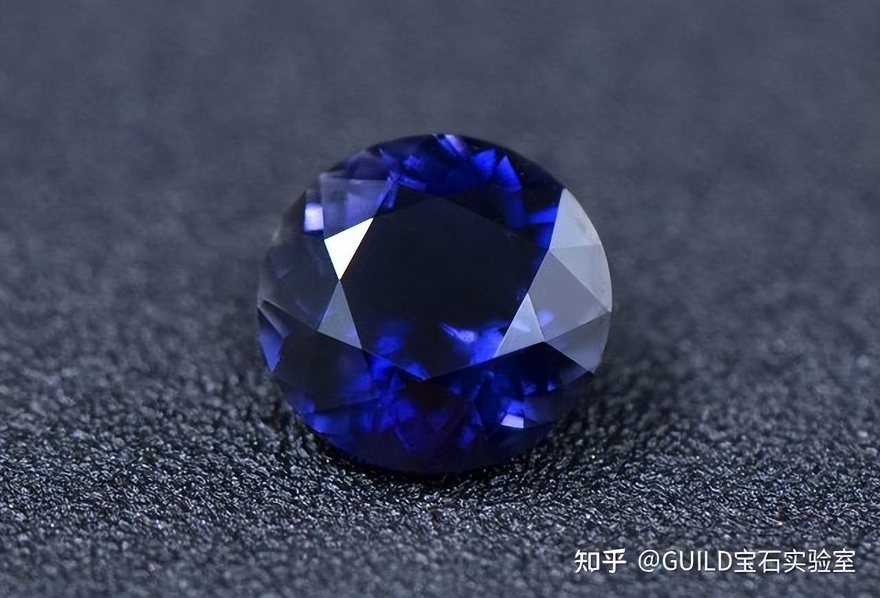 蓝宝石的相似宝石有哪些,顶级蓝宝石的鉴别方法