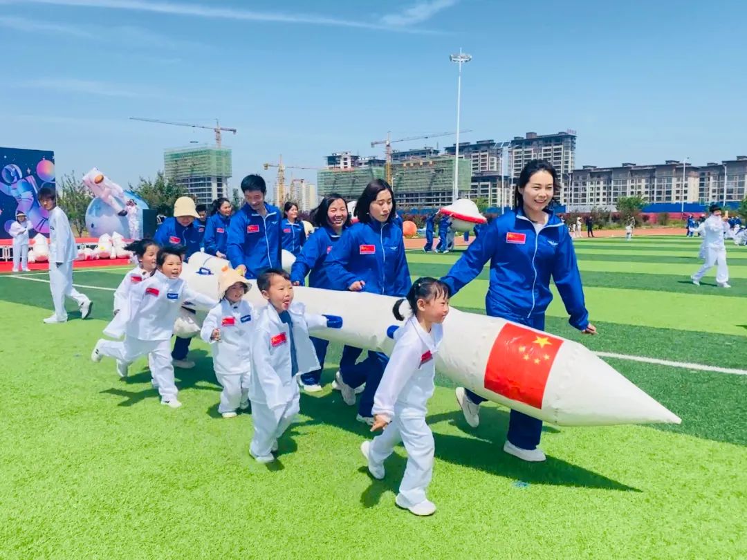 上蔡县直幼儿园分园运动会,上蔡新思维幼儿园春季亲子运动会