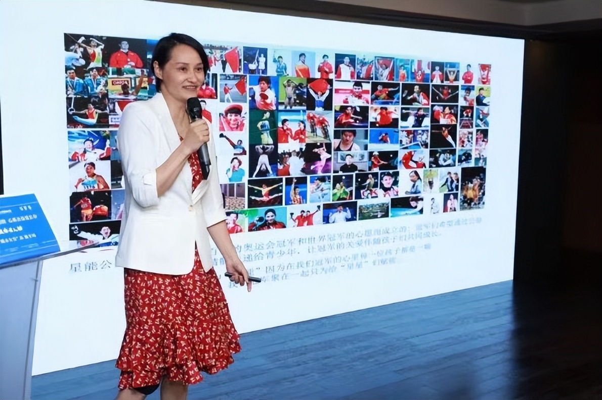 跳水高敏个人近期照片,一代跳水女皇高敏