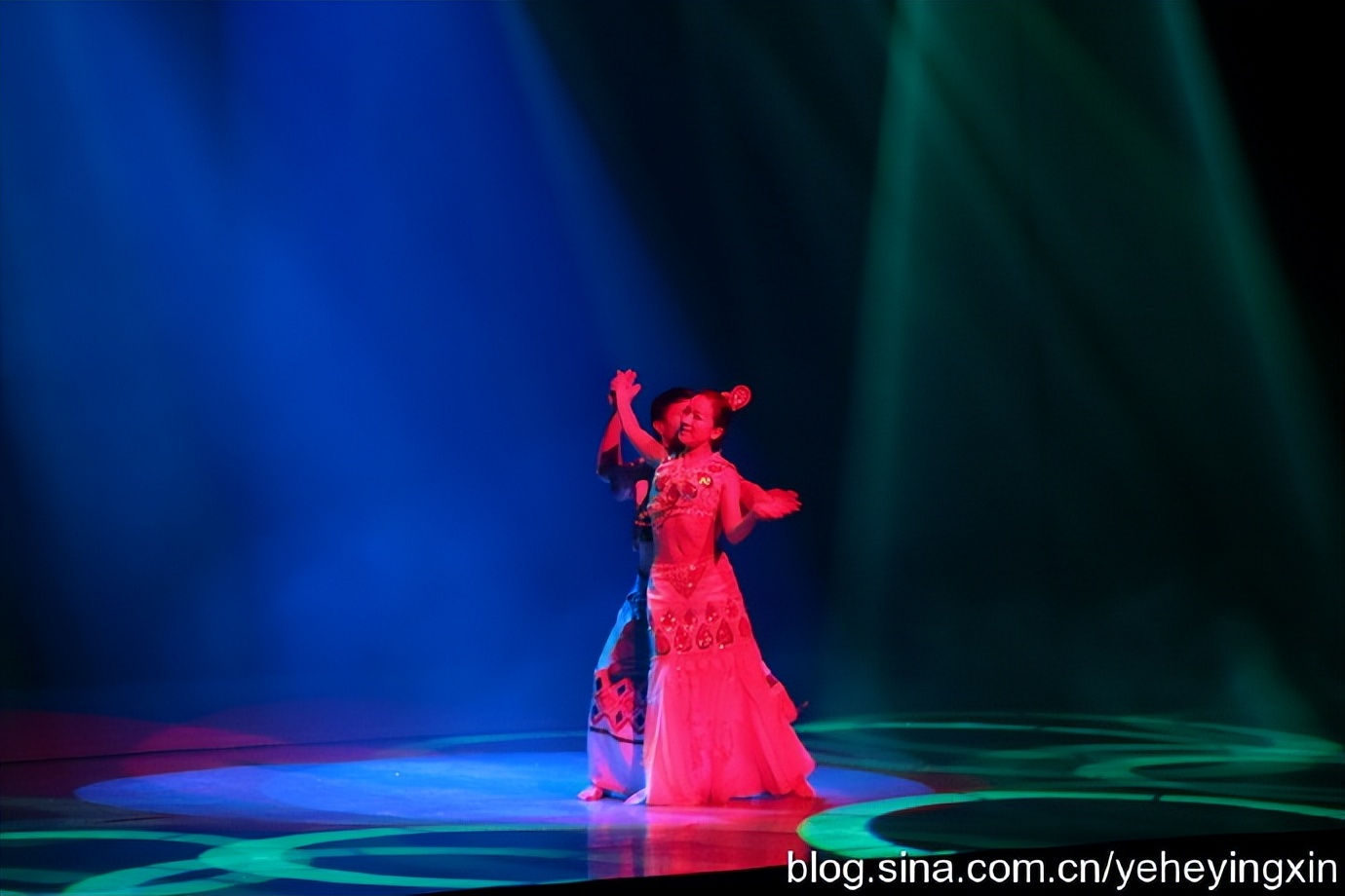 丽江丽水金沙表演好看吗,丽水金沙民族歌舞表演