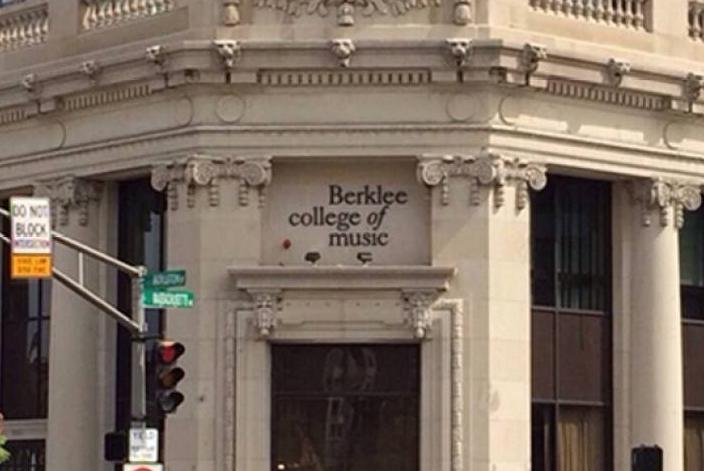 伯克利音乐学院明星好考吗,伯克利音乐学院毕业的中国明星
