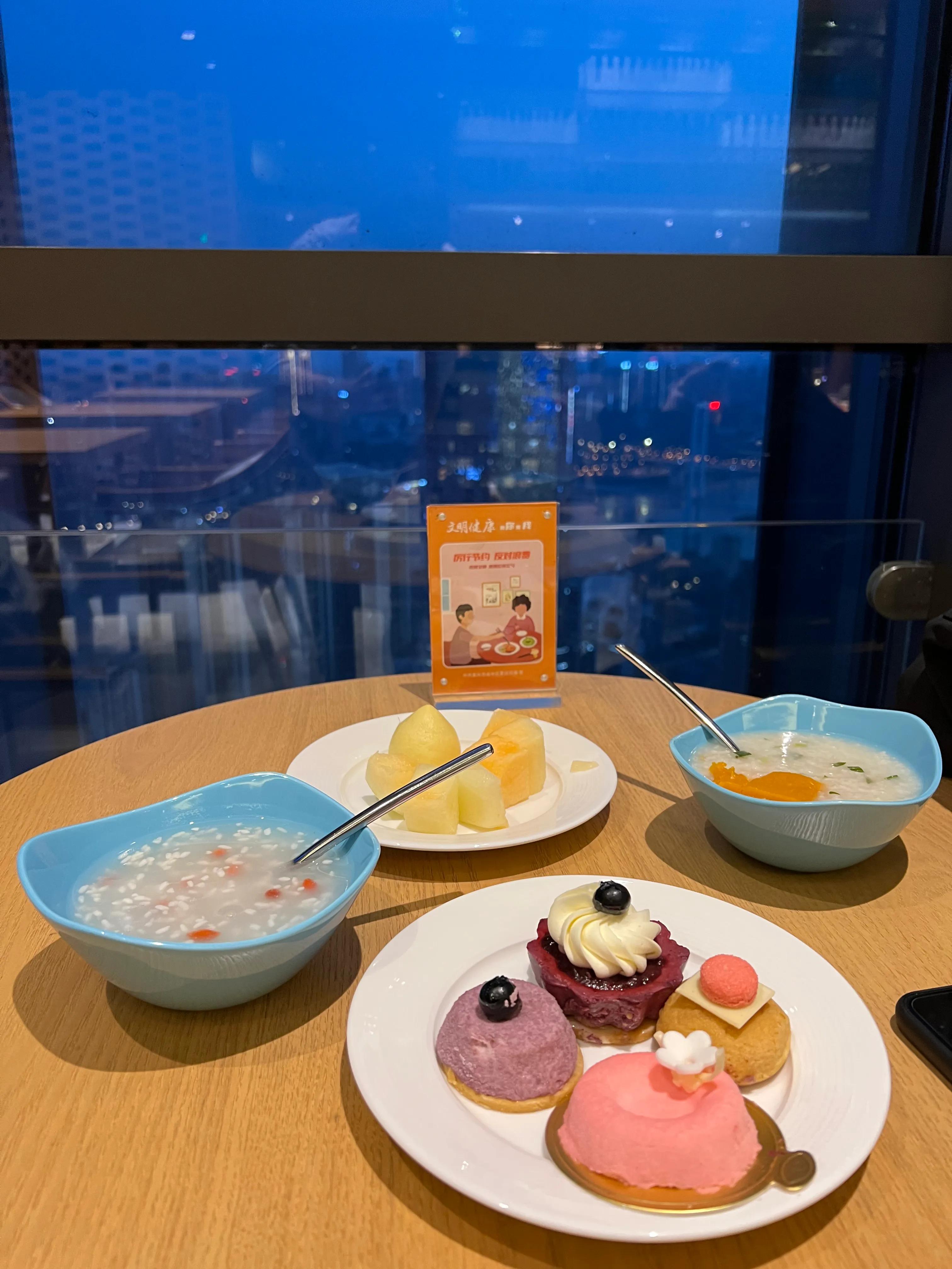 重庆万豪酒店对比重庆jw万豪酒店,重庆酒店五星级推荐