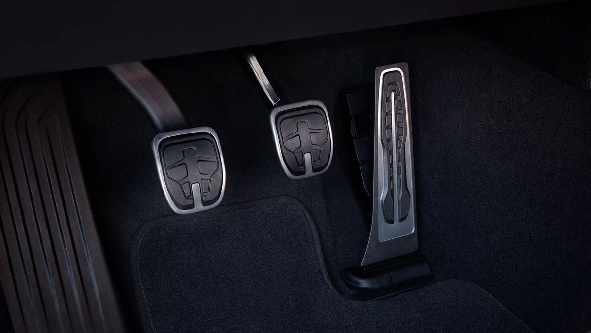 丰田GRSupra3.0顶级版,2022丰田grsupra3.0试驾