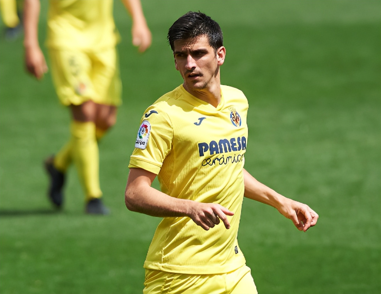 黄潜战胜巴萨,黄潜vs拜仁任意球